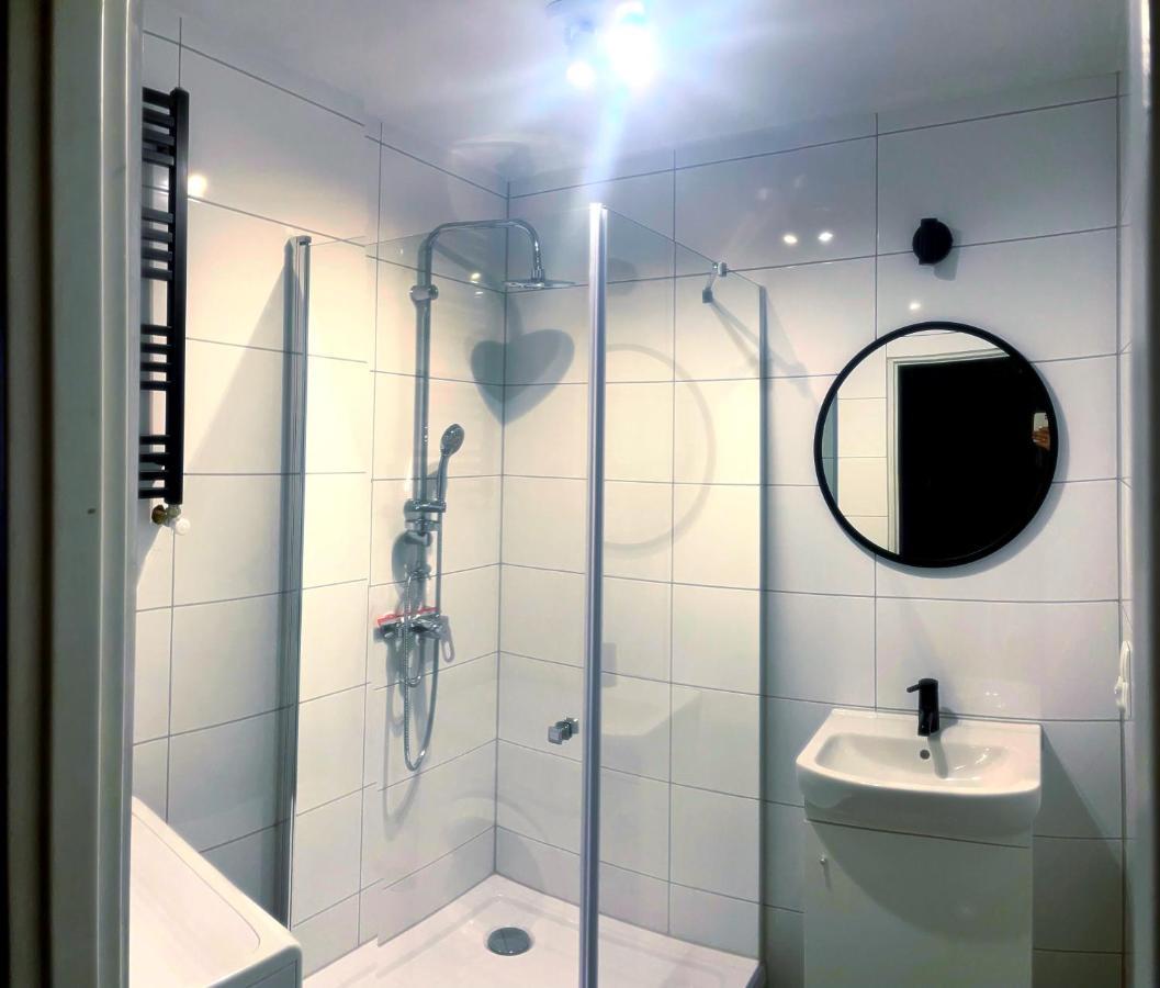 Stanislawa Dubois 29, Wroclaw Apartman Kültér fotó