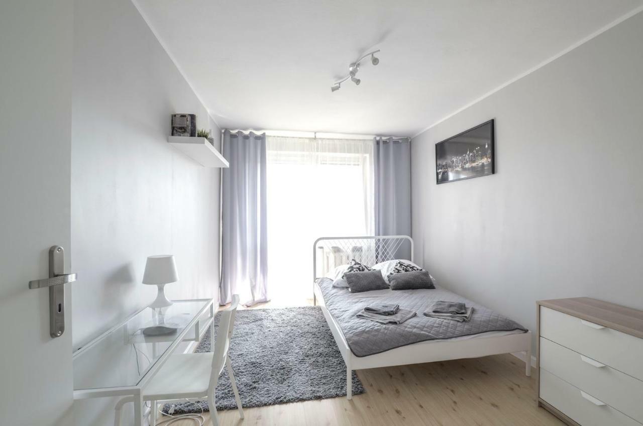 Stanislawa Dubois 29, Wroclaw Apartman Kültér fotó